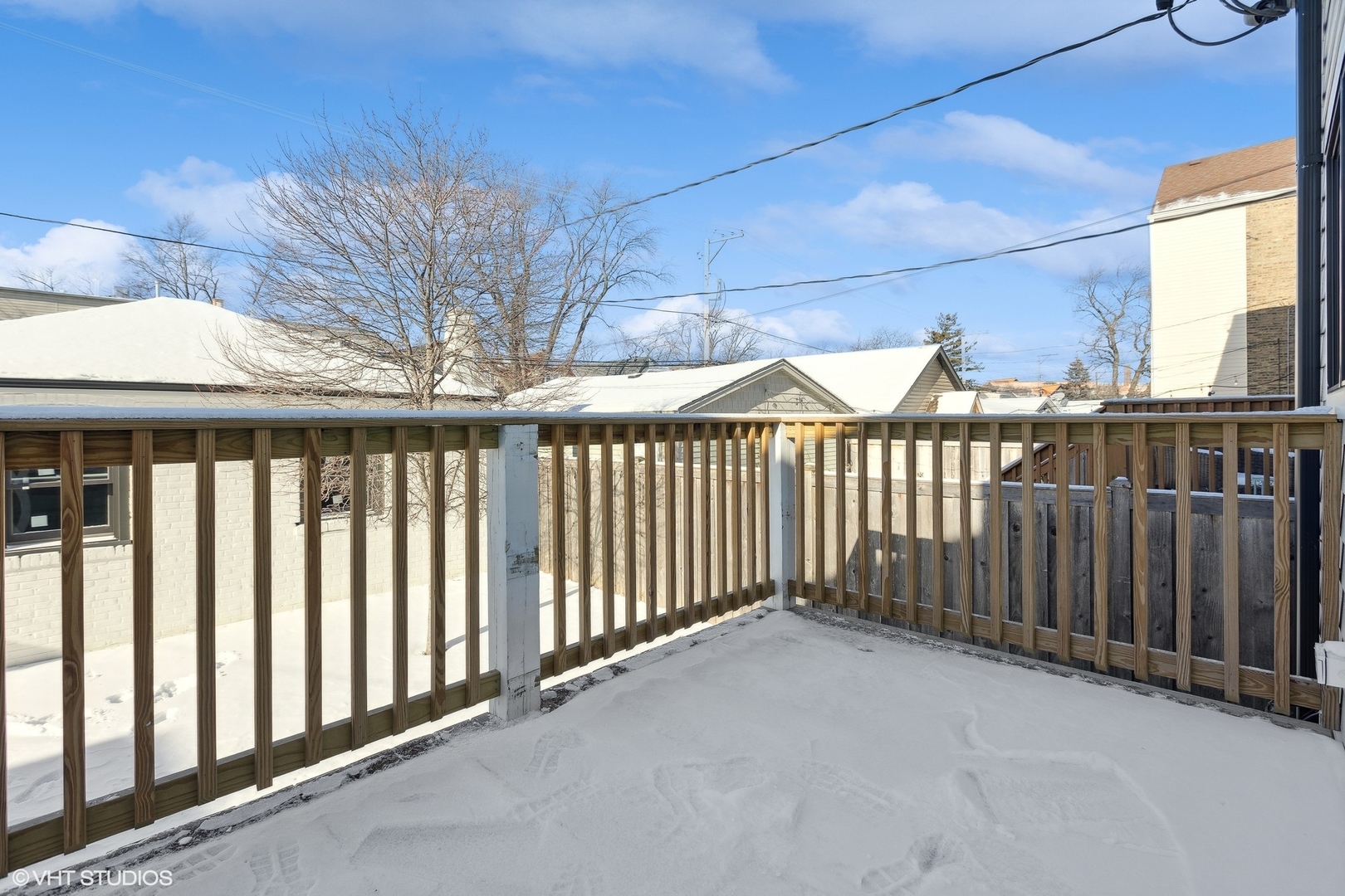 3414 North Tripp Avenue Chicago, IL 60641 - Photo 32 of 38 a view of a porch