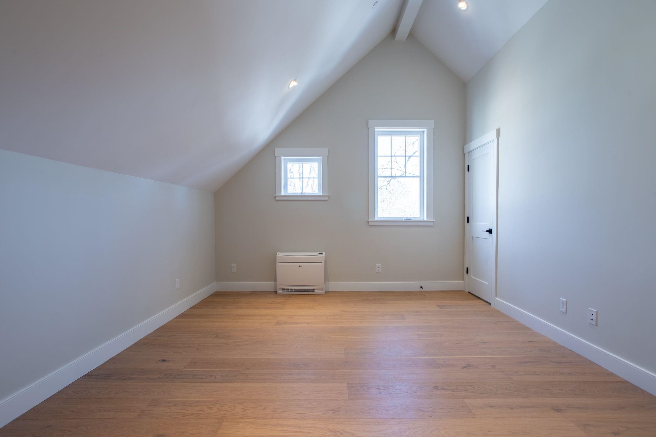 136 Locust Street, Unit 101 Dover, NH 03820 - Photo 33 of 47