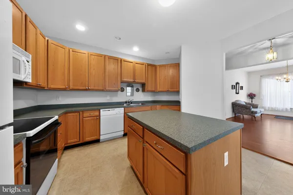 $435,000 | 27 Springmill Drive, Middletown, DE 19709