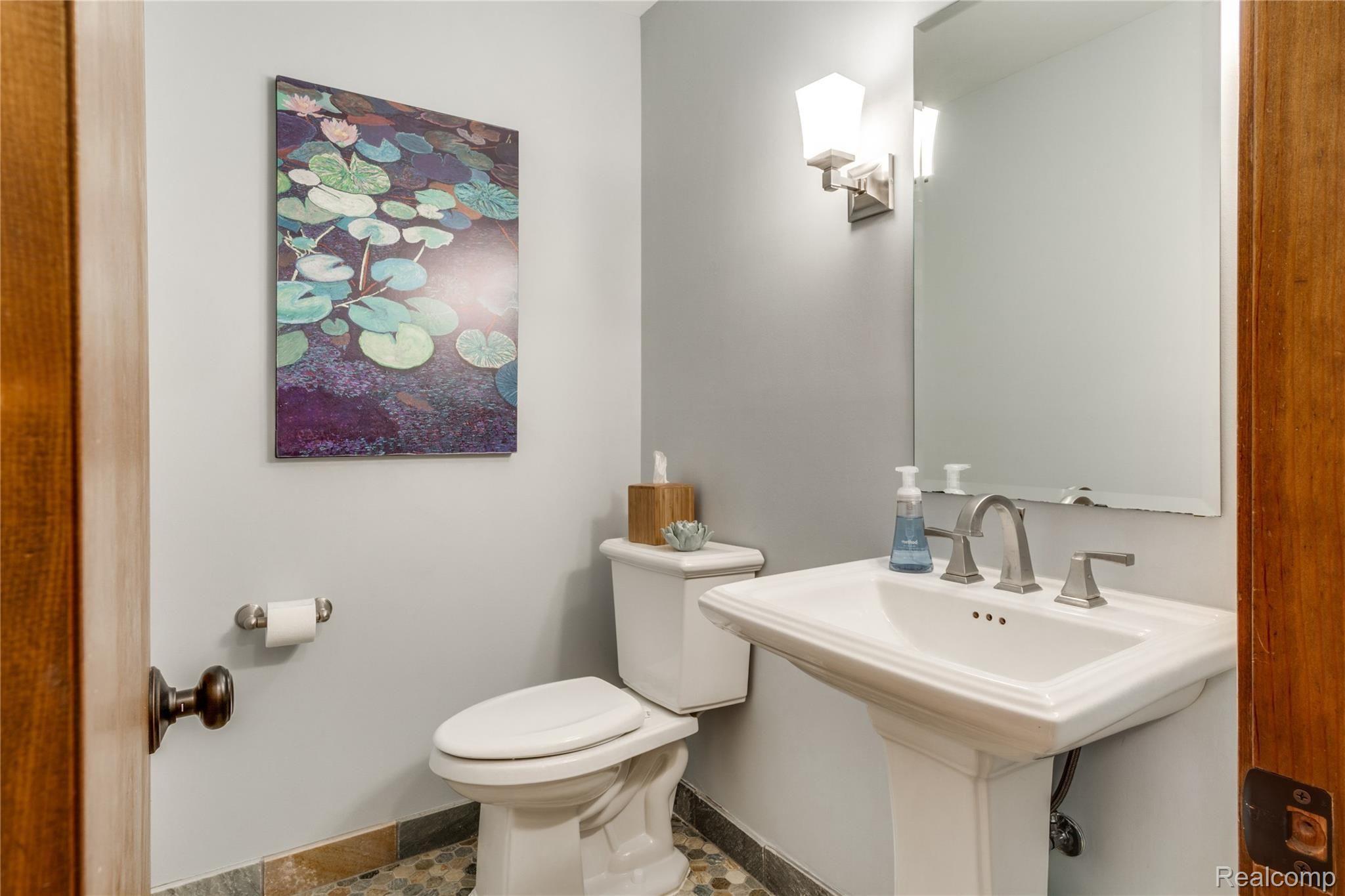 1820 North Livernois Road Rochester, MI 48306 - Photo 29 of 29 Interiors (43 of 46).jpg