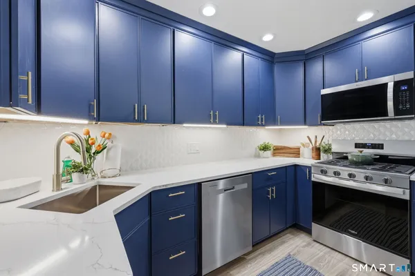 $285,000 | 60 Old Town Road, Unit 35, Vernon, CT 06066