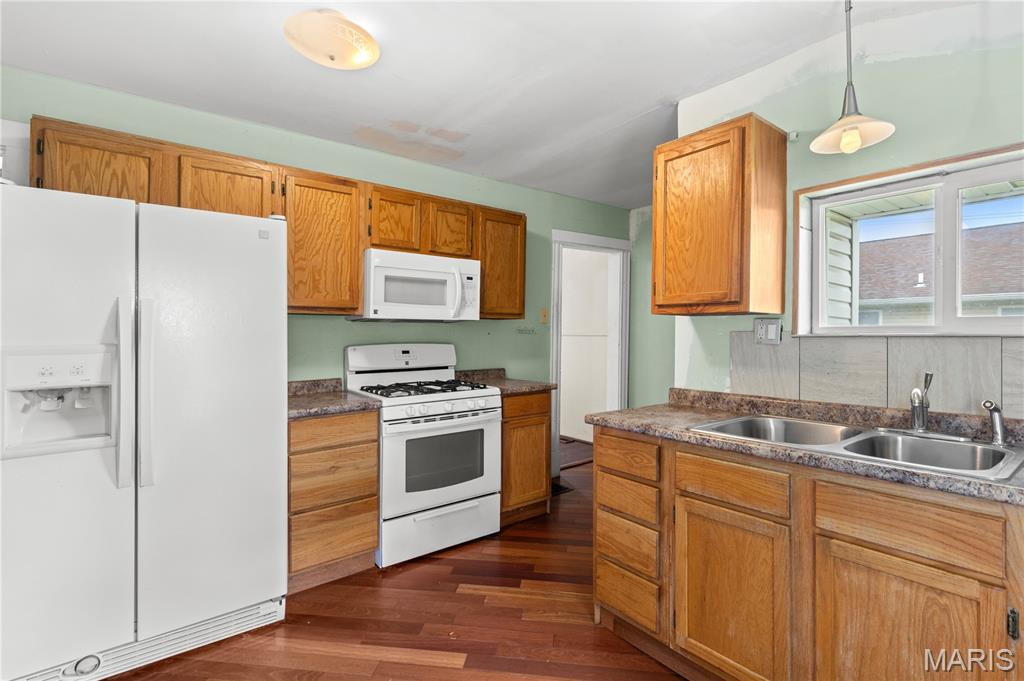 6704 Schofield Avenue St. Louis, MO 63133 - Photo 8 of 19