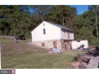 75 Five Points Road Mertztown, PA 19539 - Photo 2 of 6 Gallery Image 2