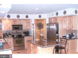 75 Five Points Road Mertztown, PA 19539 - Photo 3 of 6 Gallery Image 3