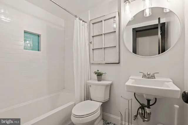 $3,700 | 2730 Oak Valley Drive, Vienna, VA 22181