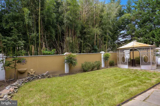 $3,700 | 2730 Oak Valley Drive, Vienna, VA 22181