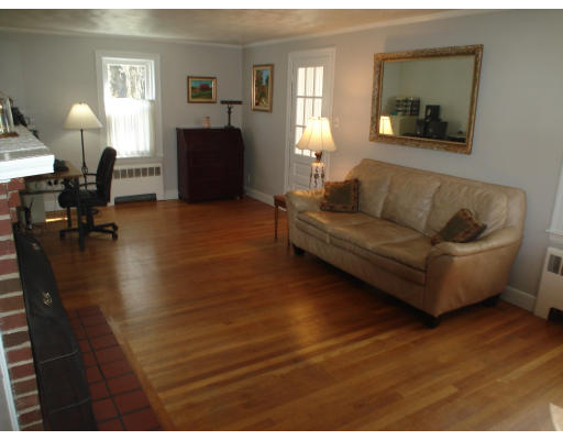 4 Watertown Street Lexington, MA 02421 - Photo 5 of 16
