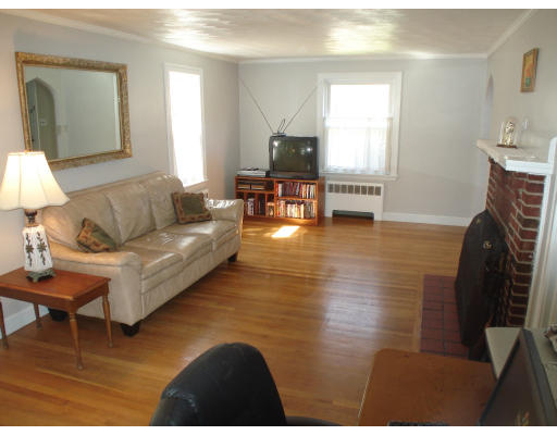 4 Watertown Street Lexington, MA 02421 - Photo 6 of 16