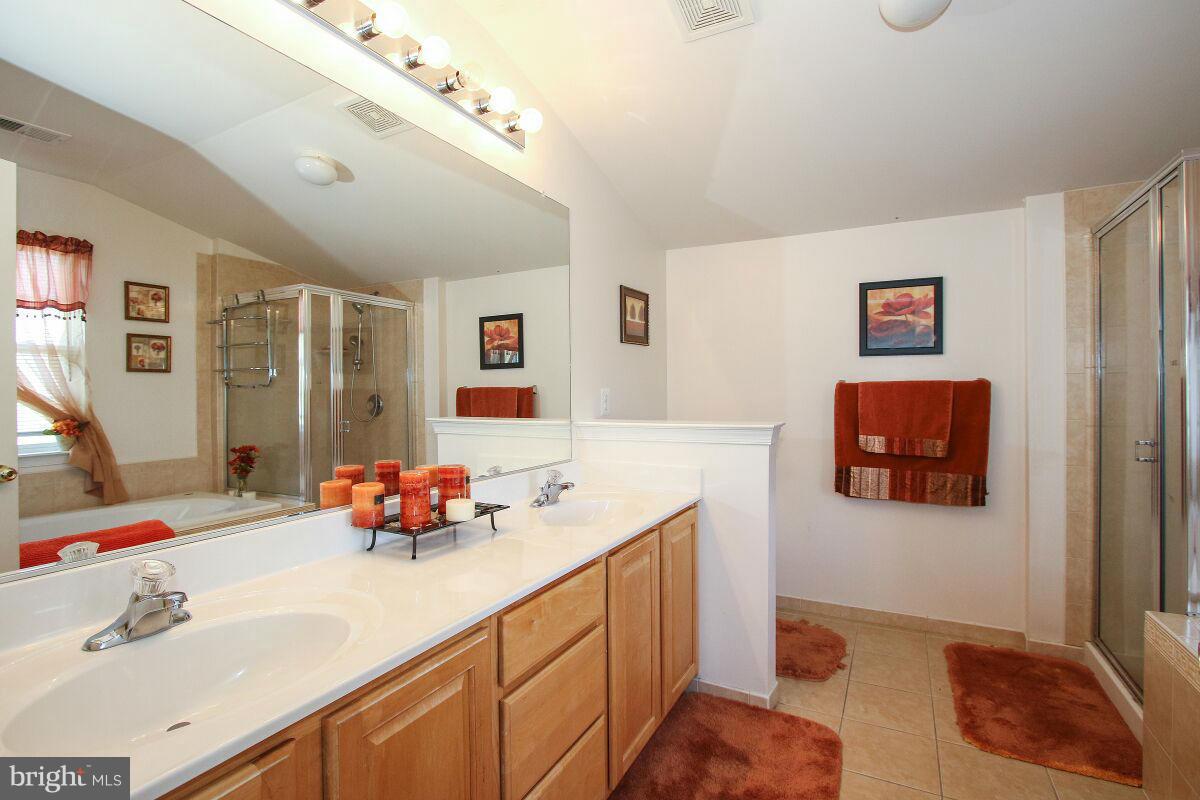 3404 Kidder Road Clinton, MD 20735 - Photo 19 of 30 Bath (Master)
