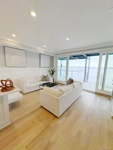 $6,300 | 59 A Orchard Beach Boulevard, Unit A, Port Washington, NY 11050