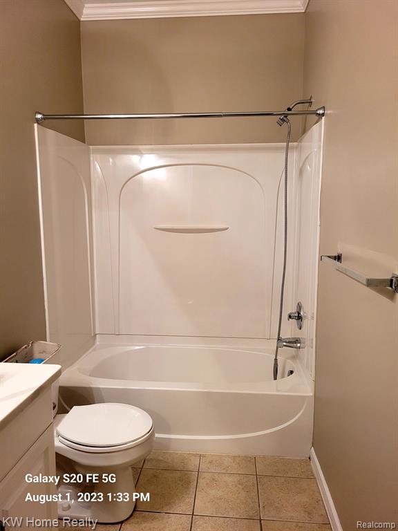 262 North Wixom Road Wixom, MI 48393 - Photo 10 of 14