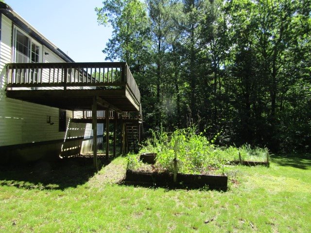 5 Pierce Road Raymond, NH 03077 - Photo 22 of 35