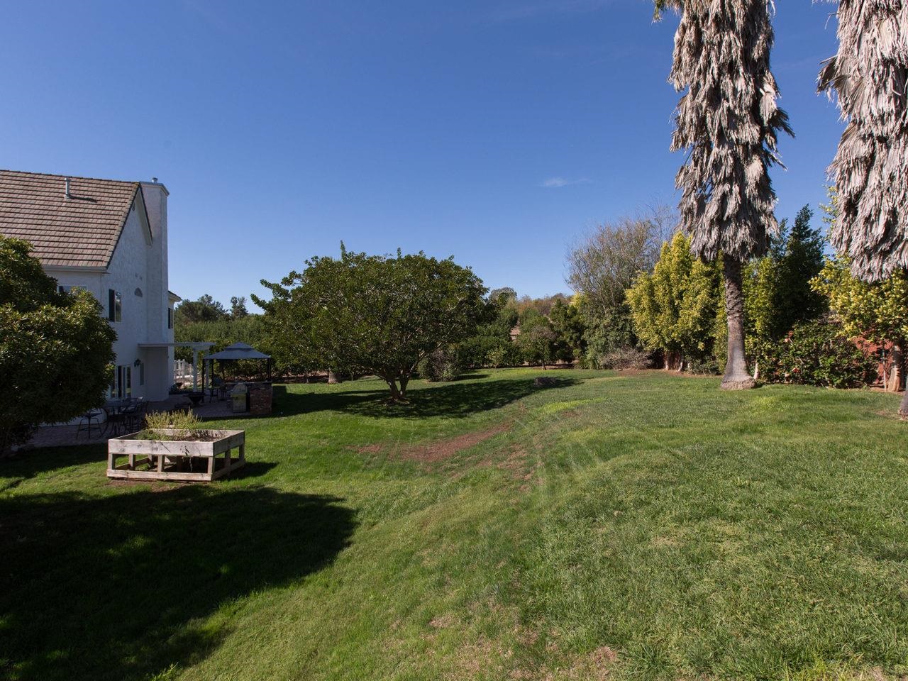 3602 Lake Ridge Road Fallbrook, CA 92028 - Photo 13 of 25