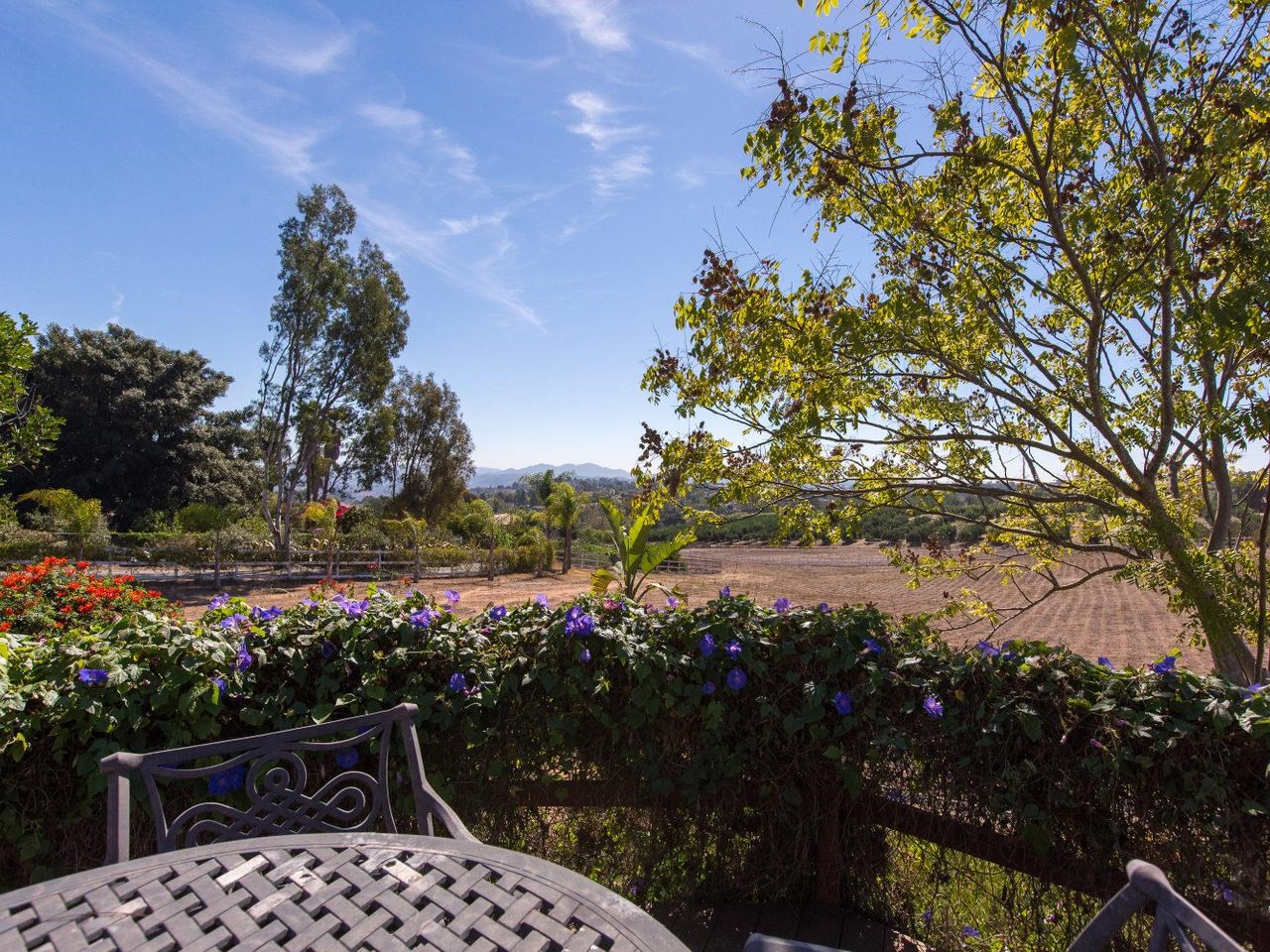 3602 Lake Ridge Road Fallbrook, CA 92028 - Photo 4 of 25