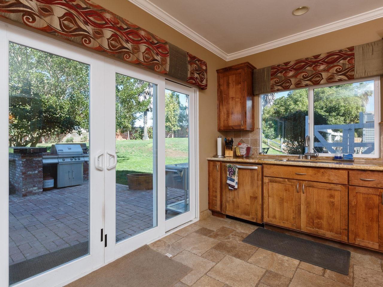 3602 Lake Ridge Road Fallbrook, CA 92028 - Photo 7 of 25