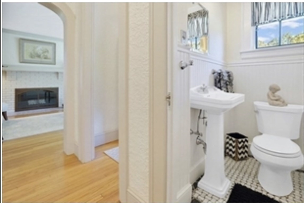 70 Dover Road Longmeadow, MA 01106 - Photo 21 of 26