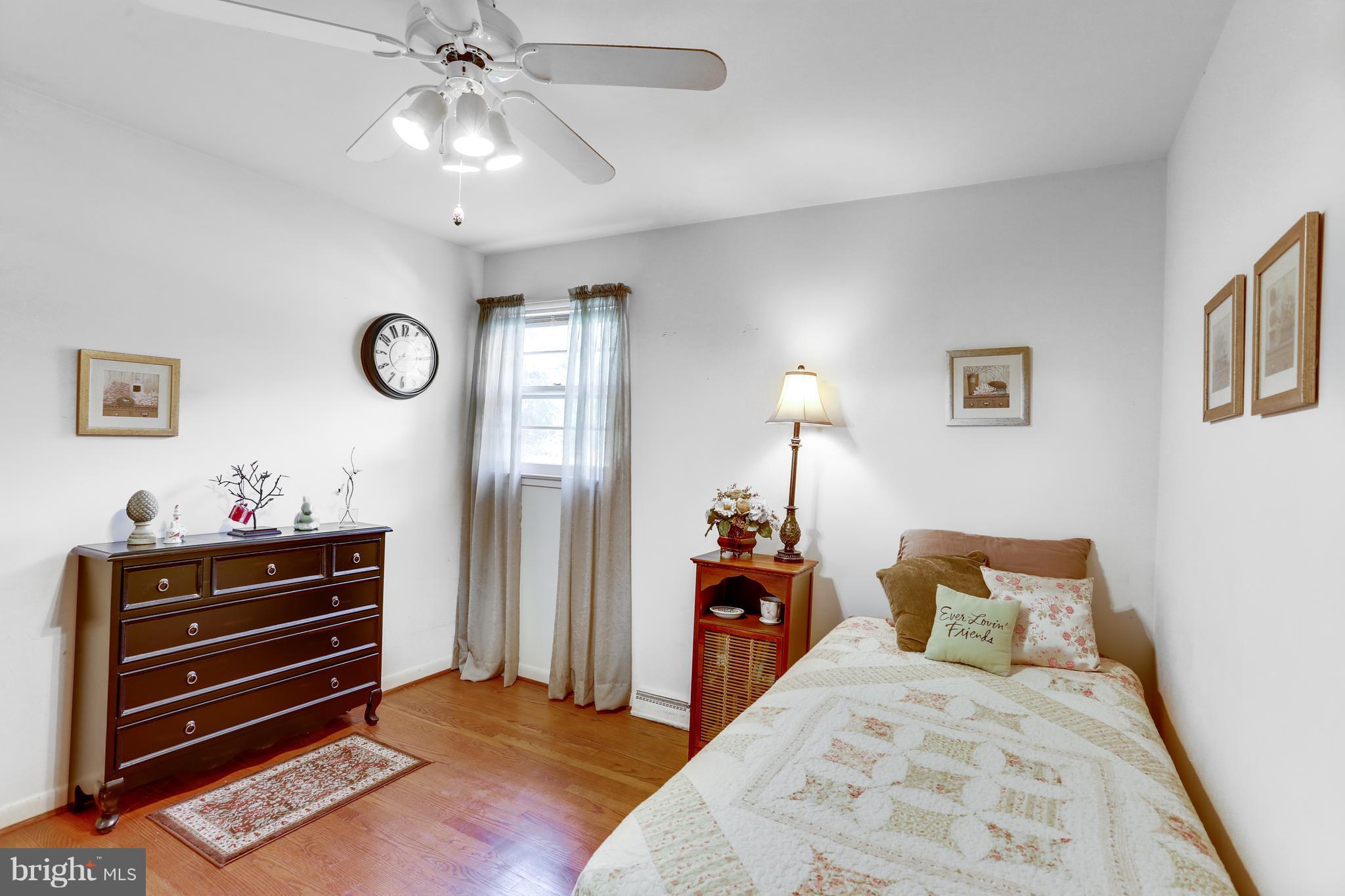 4715 Duffield Road White Plains, MD 20695 - Photo 24 of 30 Bedroom 3