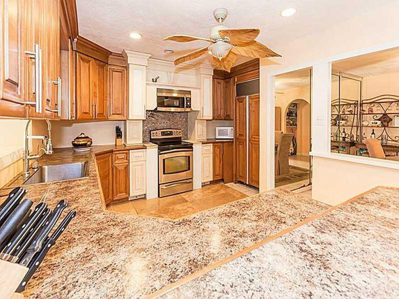 17801 Southwest 46th Street Southwest Ranches, FL 33331 - Photo 4 of 24 Kitchen