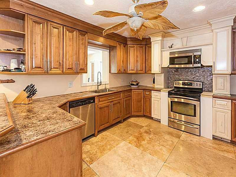 17801 Southwest 46th Street Southwest Ranches, FL 33331 - Photo 5 of 24 Kitchen