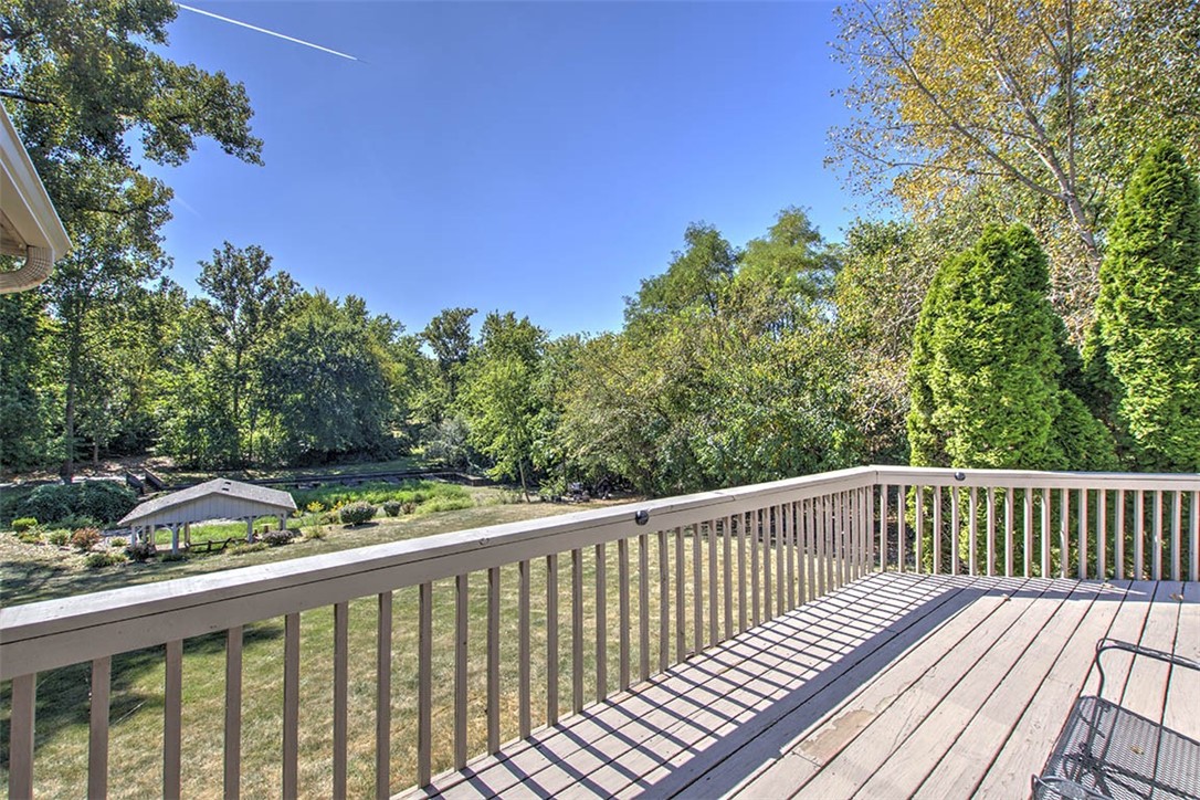 5265 Harbour Court Decatur, IL 62521 - Photo 18 of 43 Deck off of kitchen