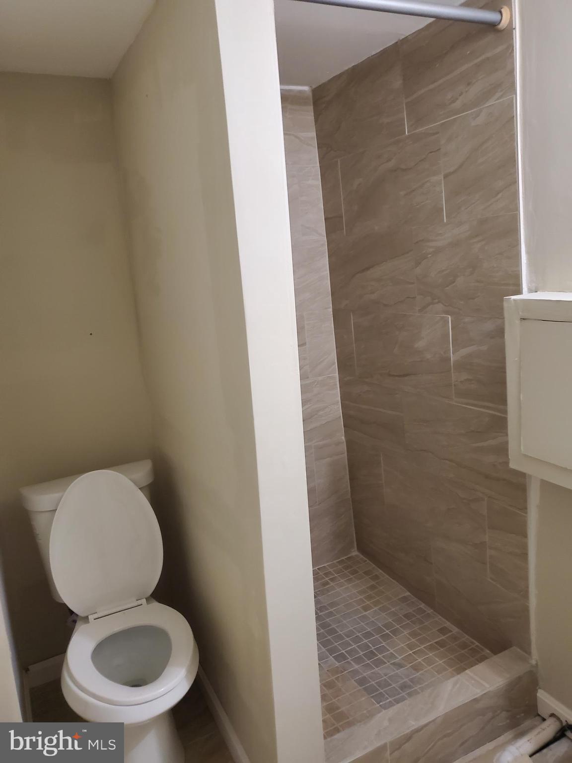 16 Hunters Gate Court Silver Spring, MD 20904 - Photo 26 of 32 Gallery Image 26