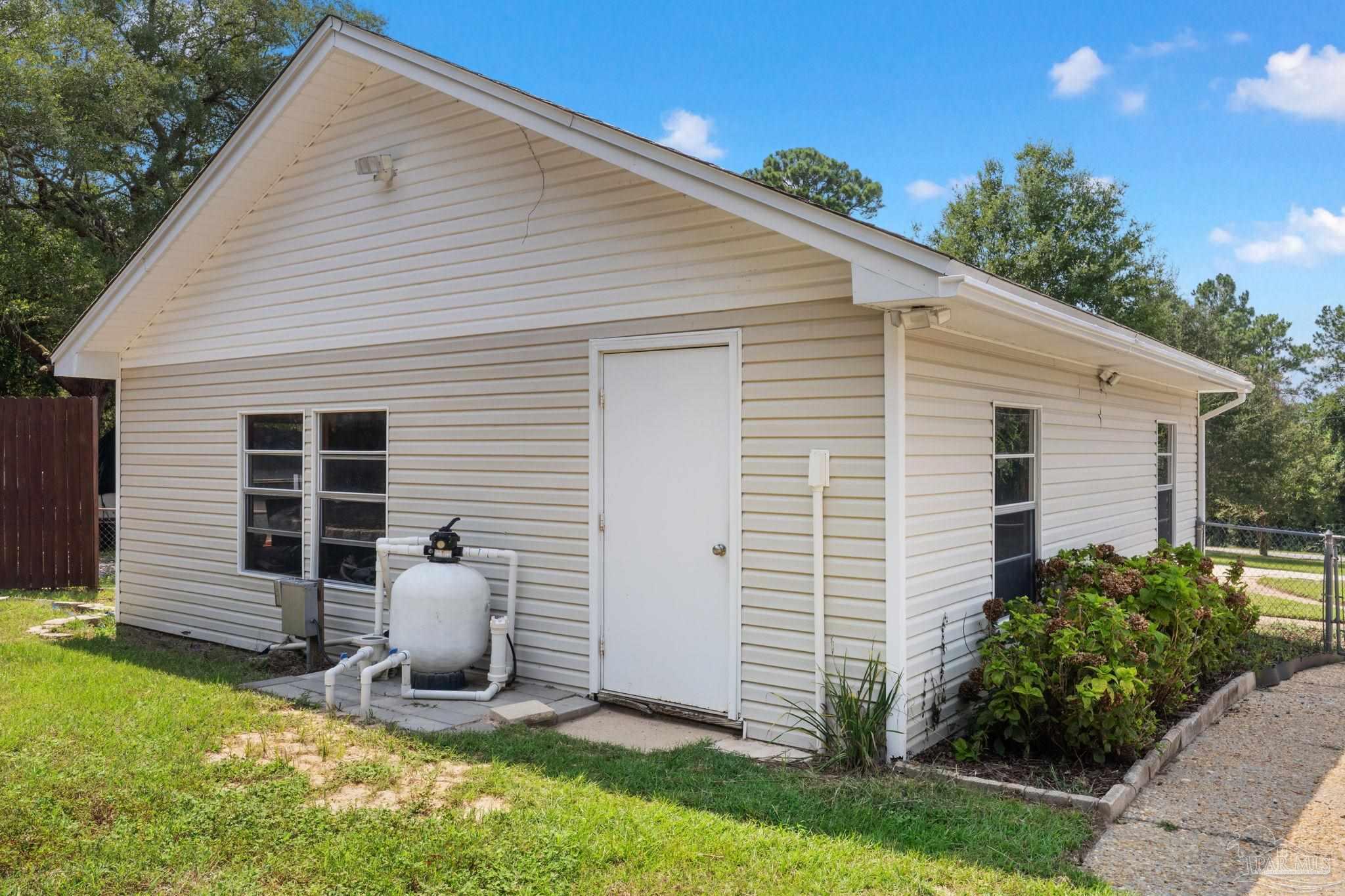 717 Tara Road Pensacola, FL 32534 - Photo 41 of 56 Gallery Image 41
