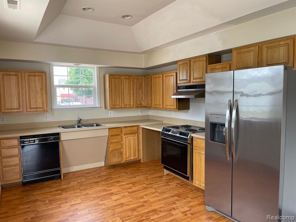 1125 Eureka Road, Unit 101 Wyandotte, MI 48192 - Photo 7 of 13