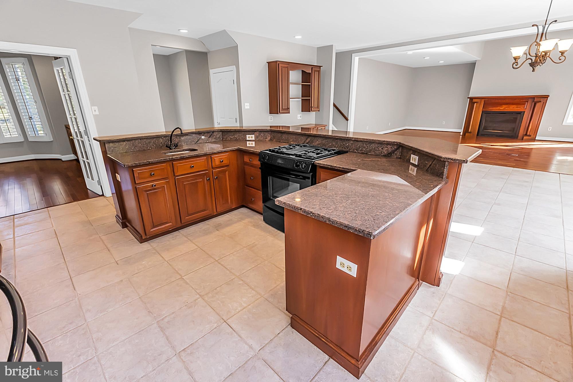 1 Rapps Run Drive Malvern, PA 19355 - Photo 19 of 71 Gourmet Eat-In Kitchen Island