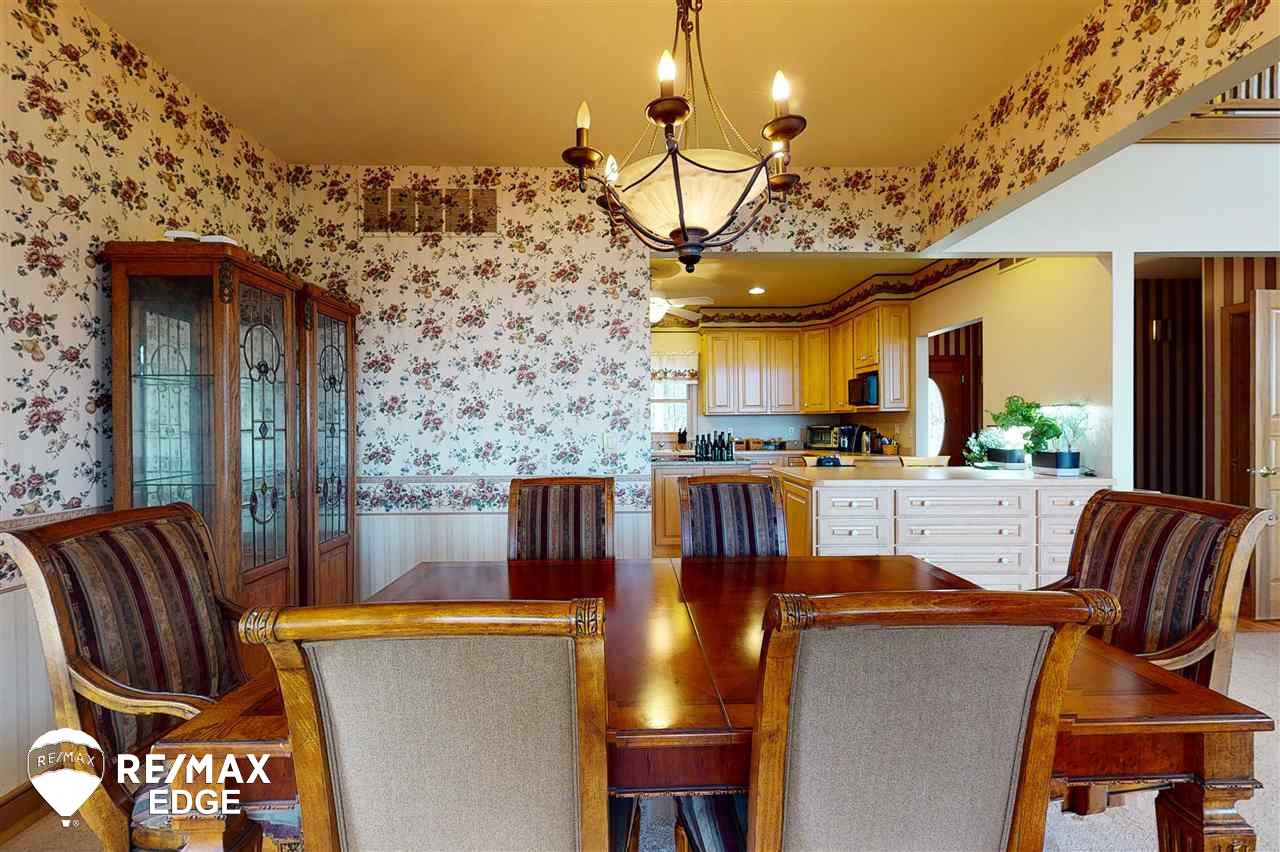 2205 Parker Road Holly, MI 48442 - Photo 11 of 84 50037199-10.JPG