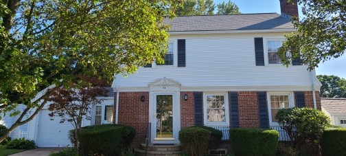61 Brookside Drive Cranston, RI 02910 - Photo 5 of 37