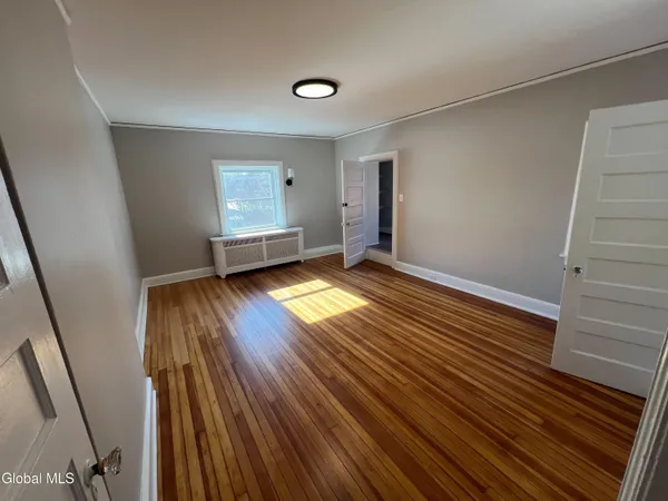 $1,600 | 326 State Street, Albany, NY 12210