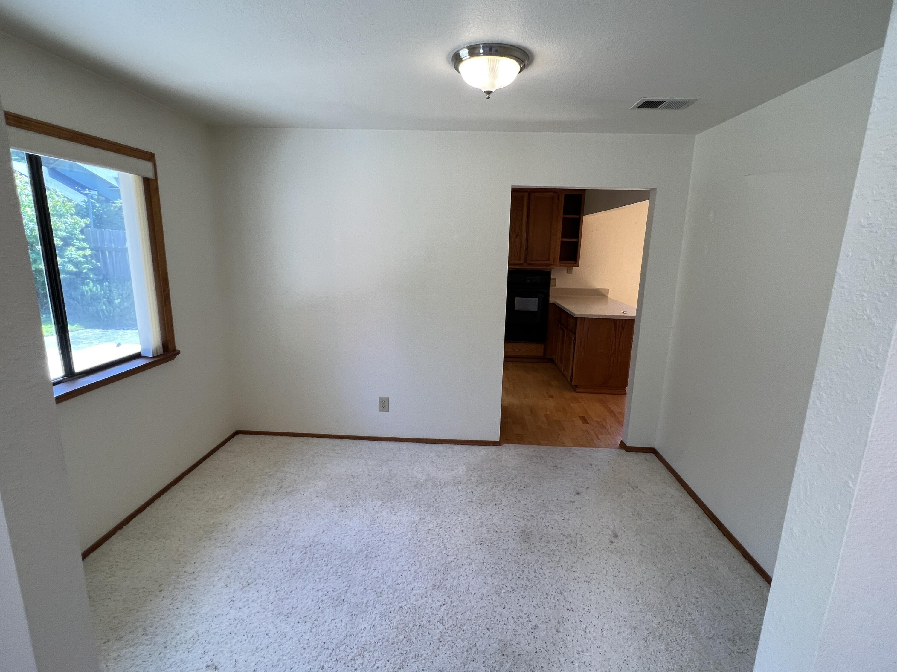 1360 Leslie Road Eureka, CA 95503 - Photo 16 of 57