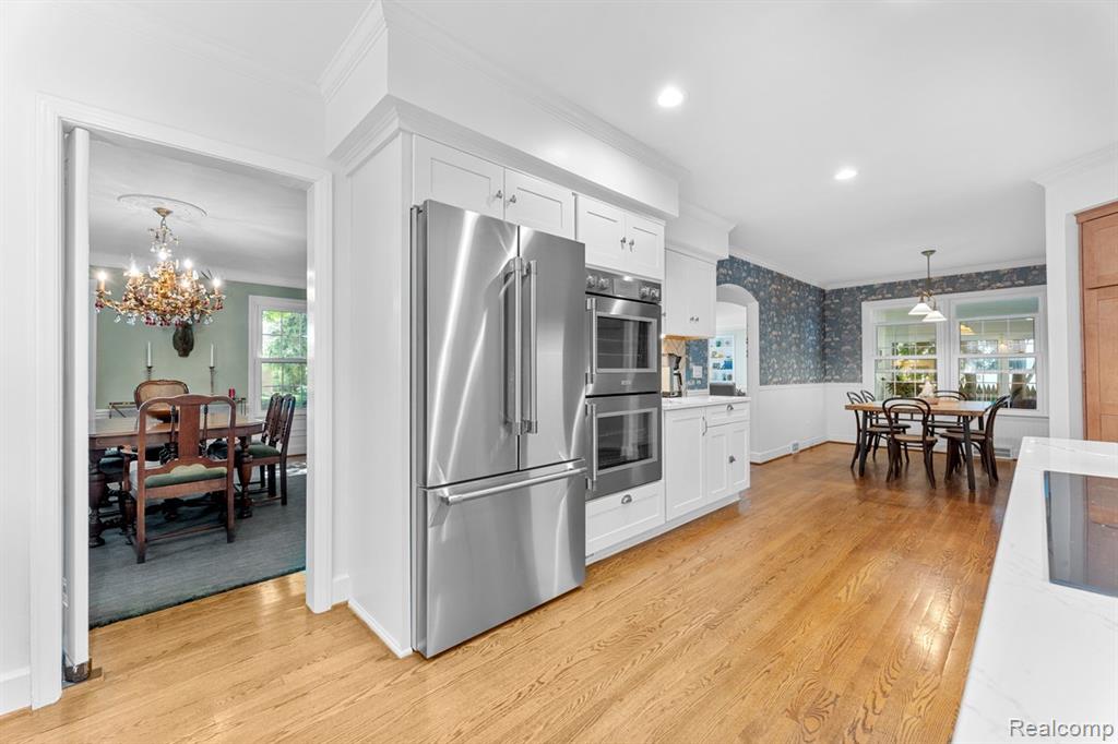 450 Neff Road Grosse Pointe, MI 48230 - Photo 10 of 60