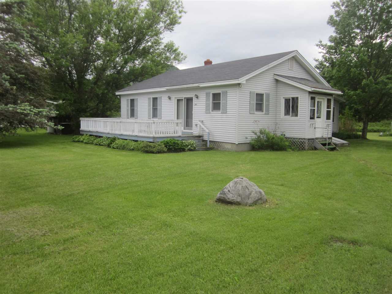 261 State Garage Road Rochester, VT 05767 - Photo 1 of 12