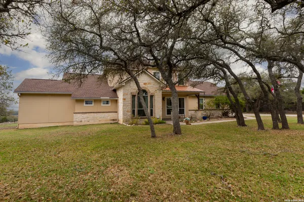 $799,900 | 1041 Mystic Breeze, Spring Branch, TX 78070