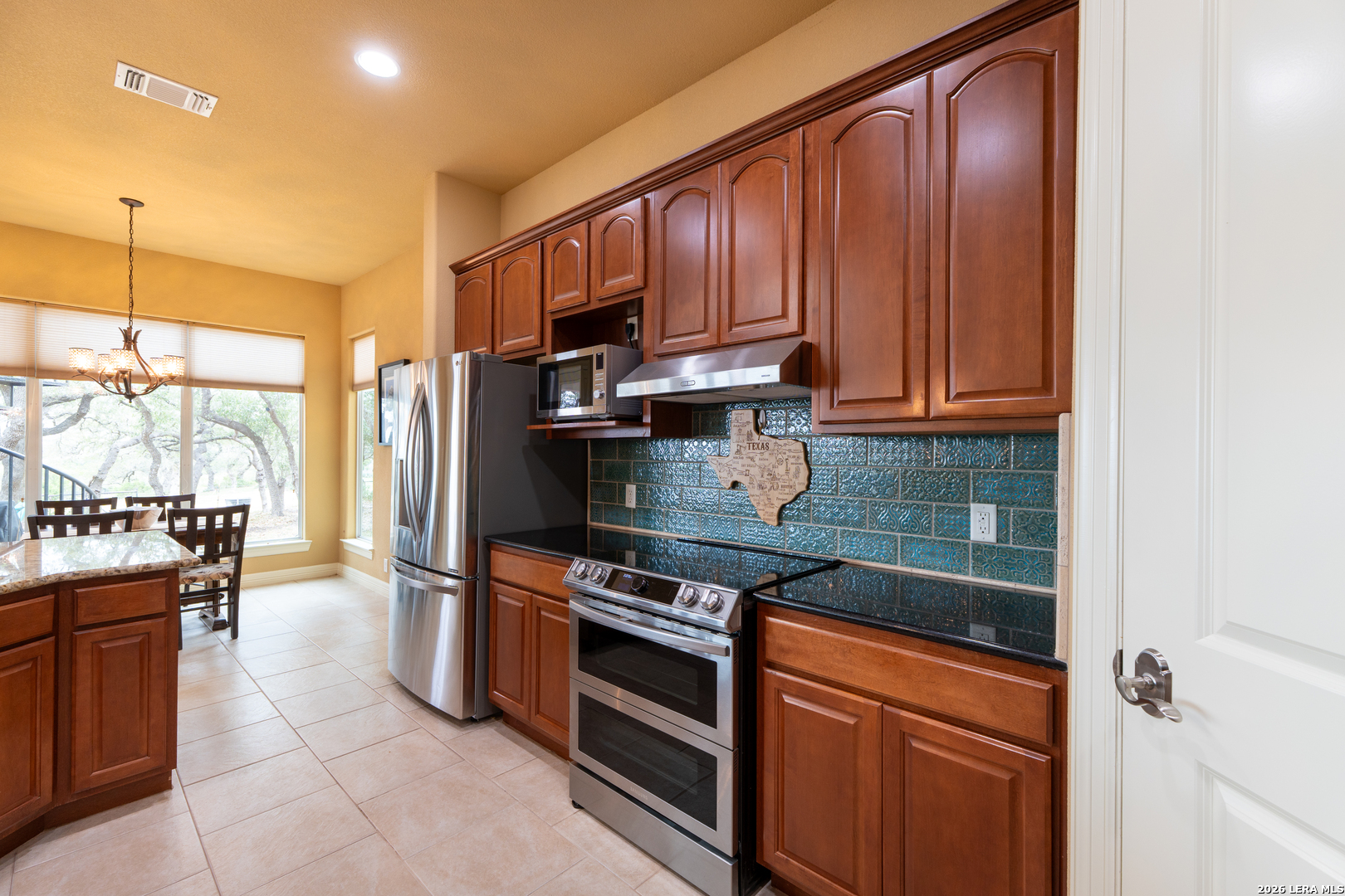 1041 Mystic Breeze Spring Branch, TX 78070 - Photo 7 of 49