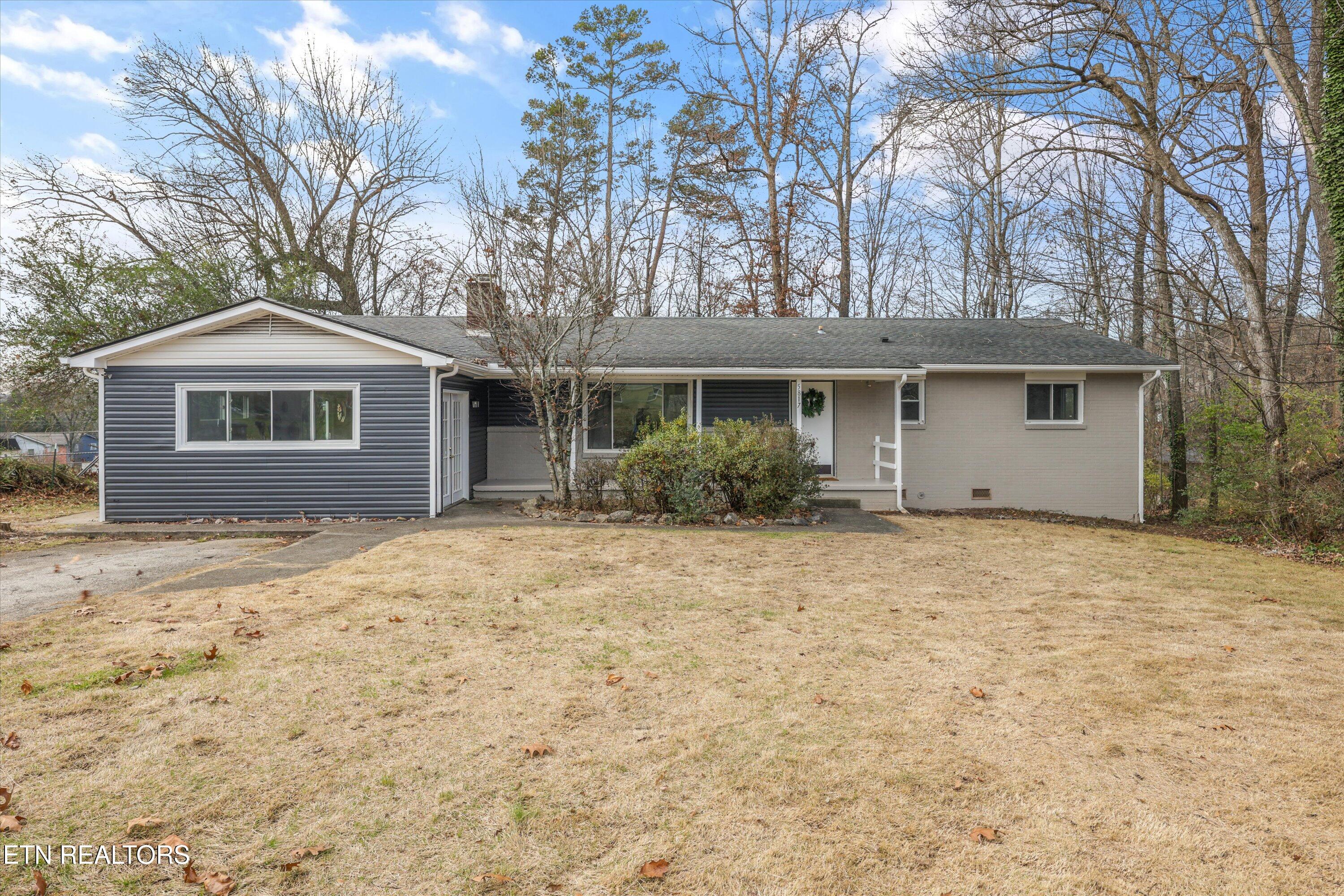 Welcome to 5817 Stoneleigh Road