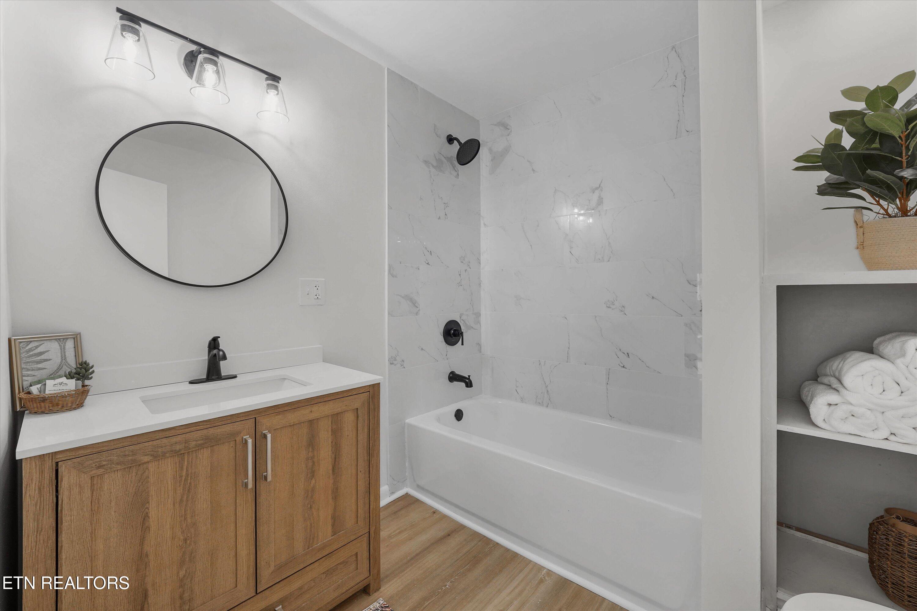 5817 Stoneleigh Road Knoxville, TN 37912 - Photo 16 of 29 Updated Ensuite Bathroom