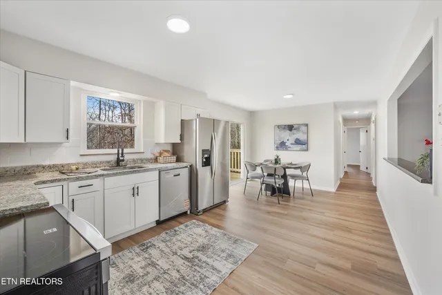 $350,000 | 5817 Stoneleigh Road, Knoxville, TN 37912