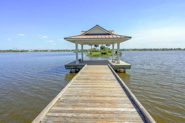 $819,000 | 1080 Sterling Pine Place, Loxahatchee, FL 33470