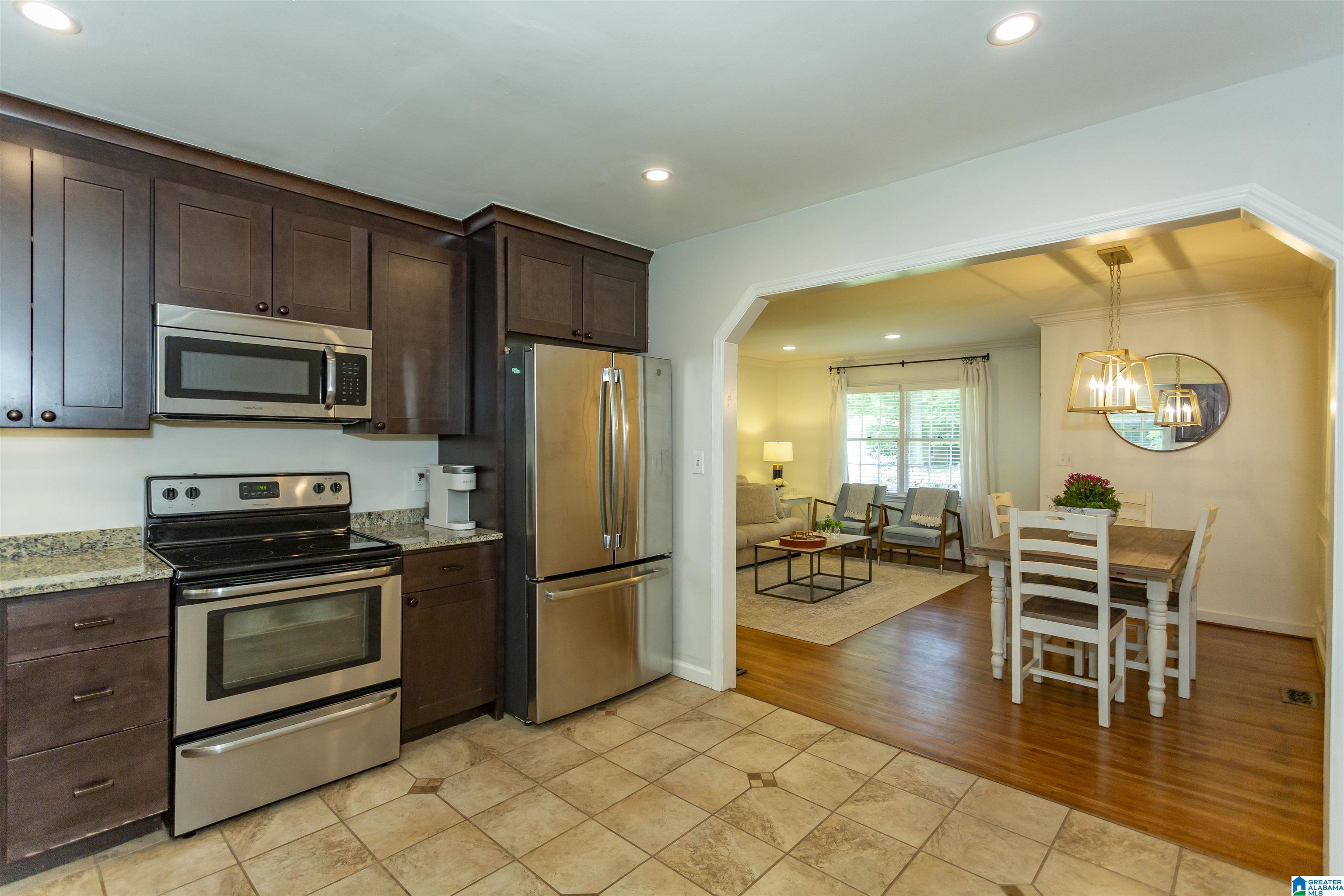 4005 Dolly Ridge Road Vestavia Hills, AL 35243 - Photo 10 of 52