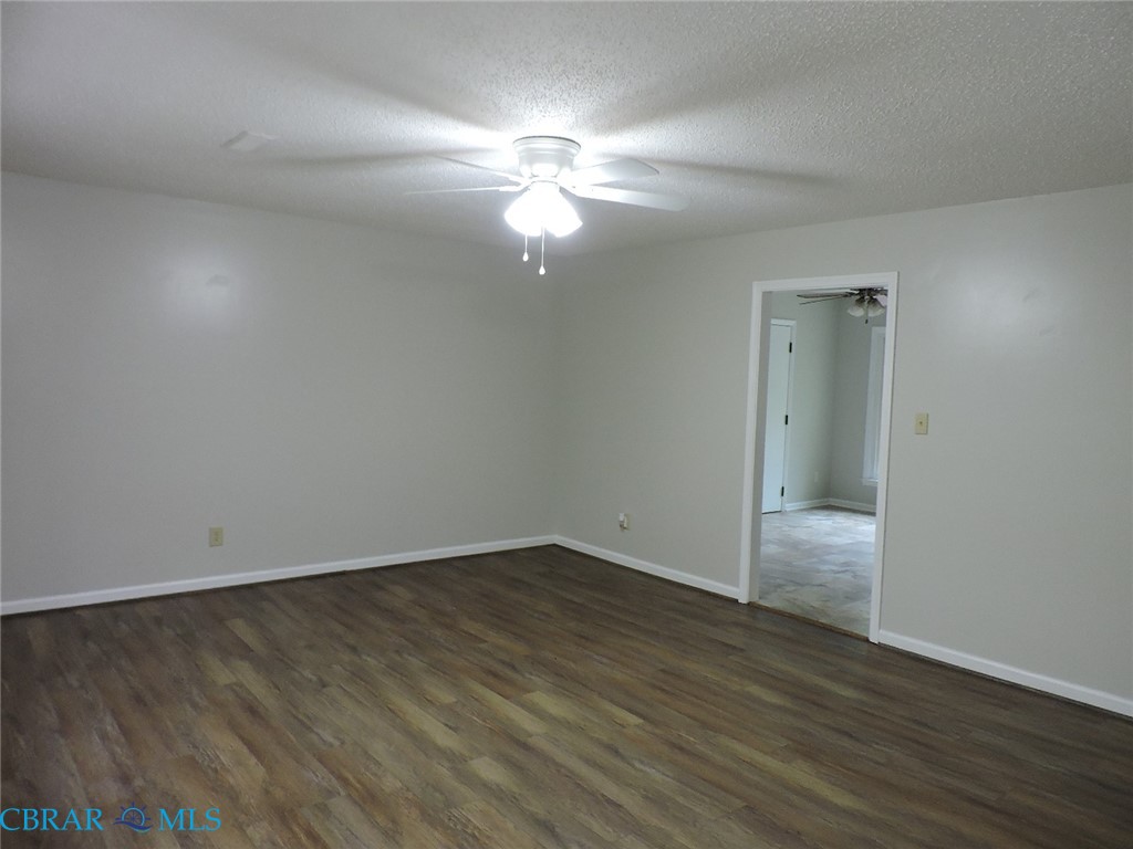 8259 Guinea Road Hayes, VA 23072 - Photo 6 of 34 Gallery Image 6