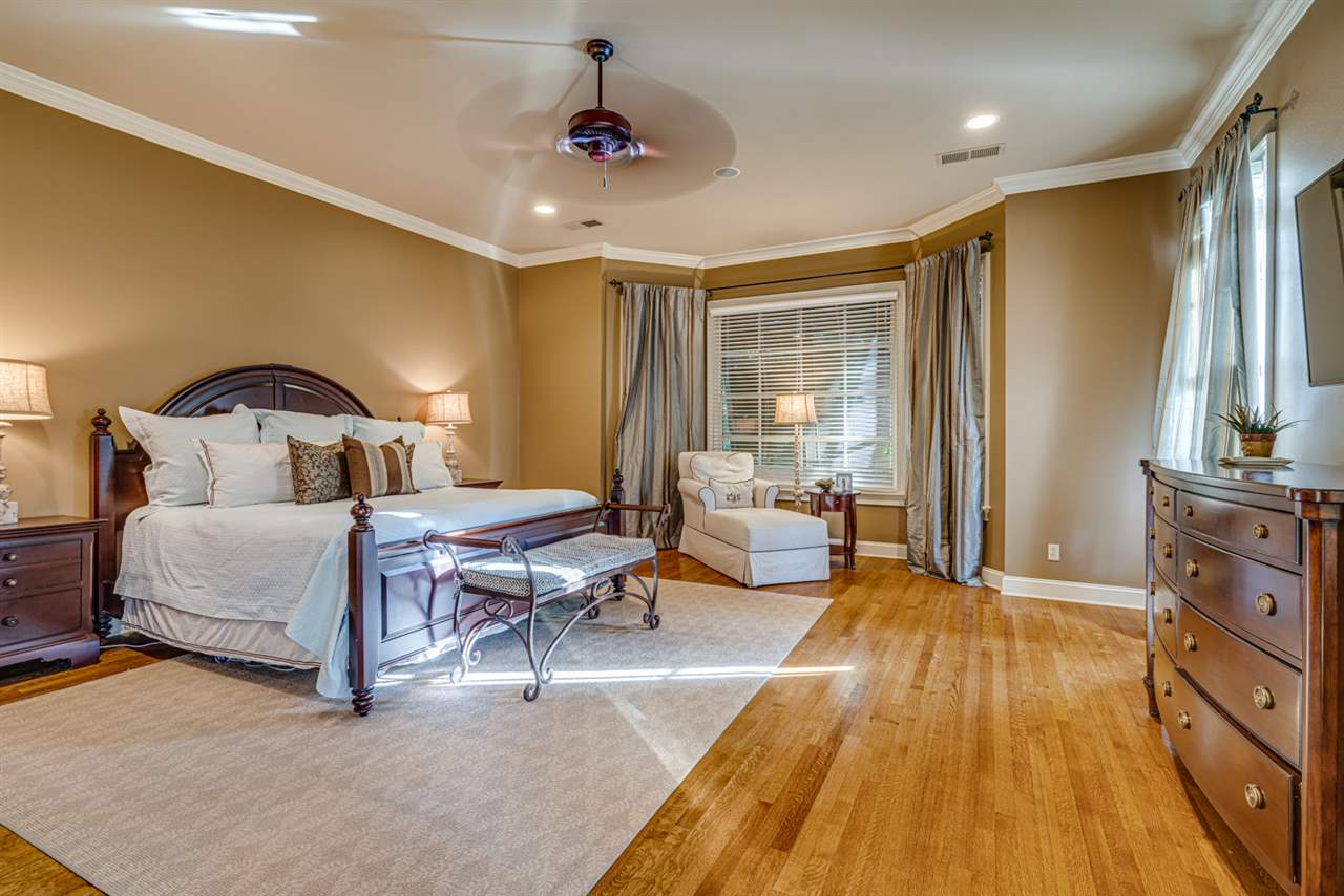 4877 Roane Road Memphis, TN 38117 - Photo 13 of 25