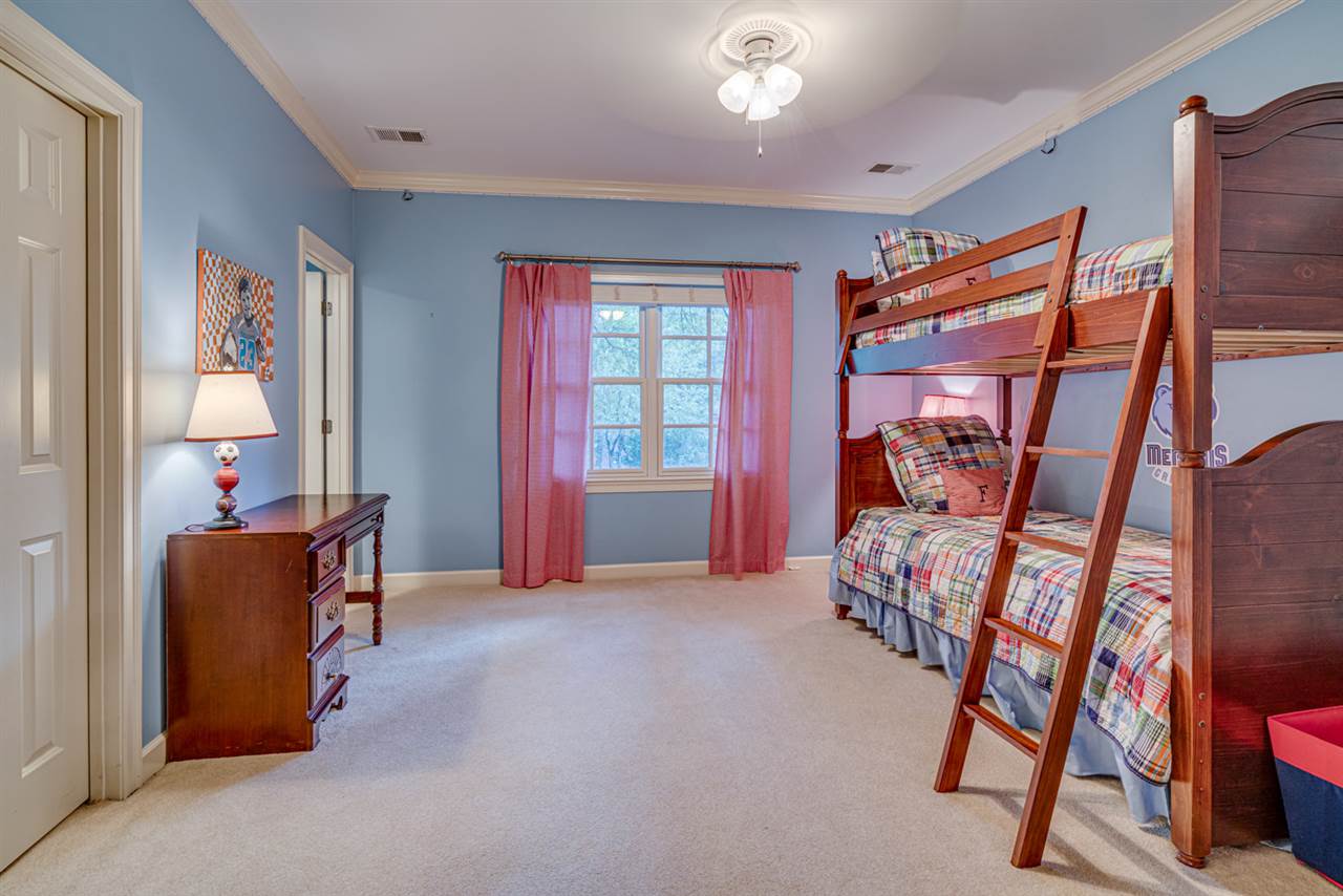 4877 Roane Road Memphis, TN 38117 - Photo 18 of 25
