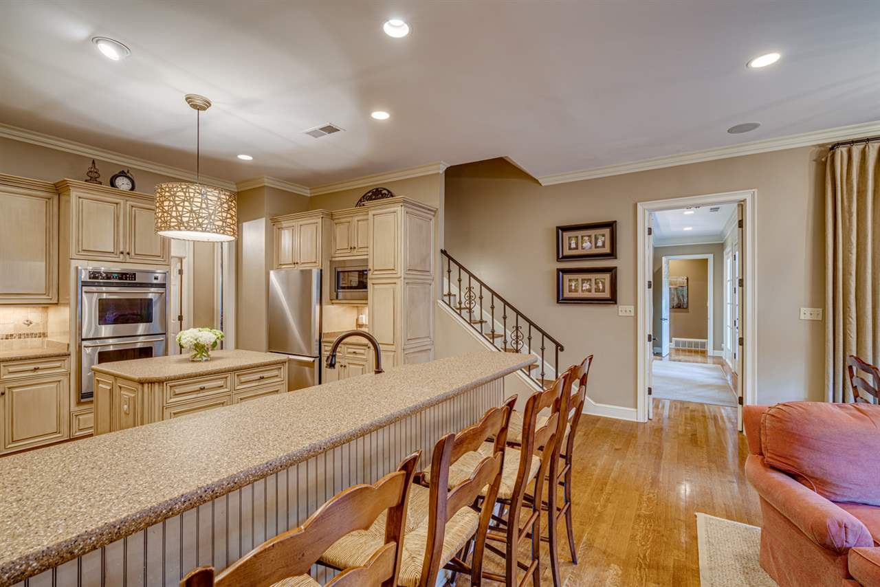 4877 Roane Road Memphis, TN 38117 - Photo 9 of 25