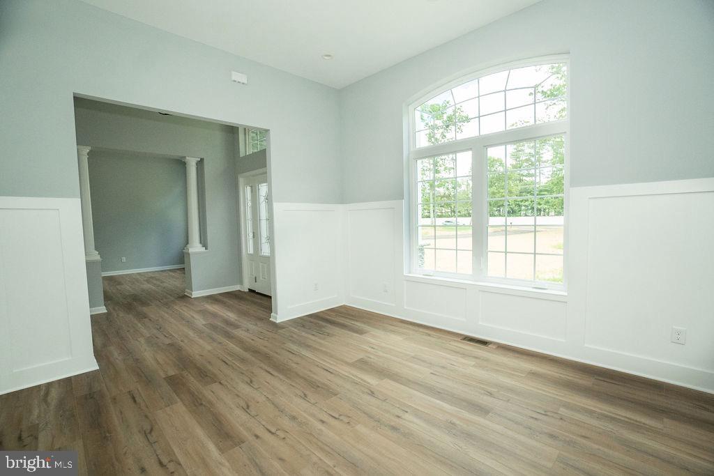 655 Erial Road Sicklerville, NJ 08081 - Photo 12 of 61