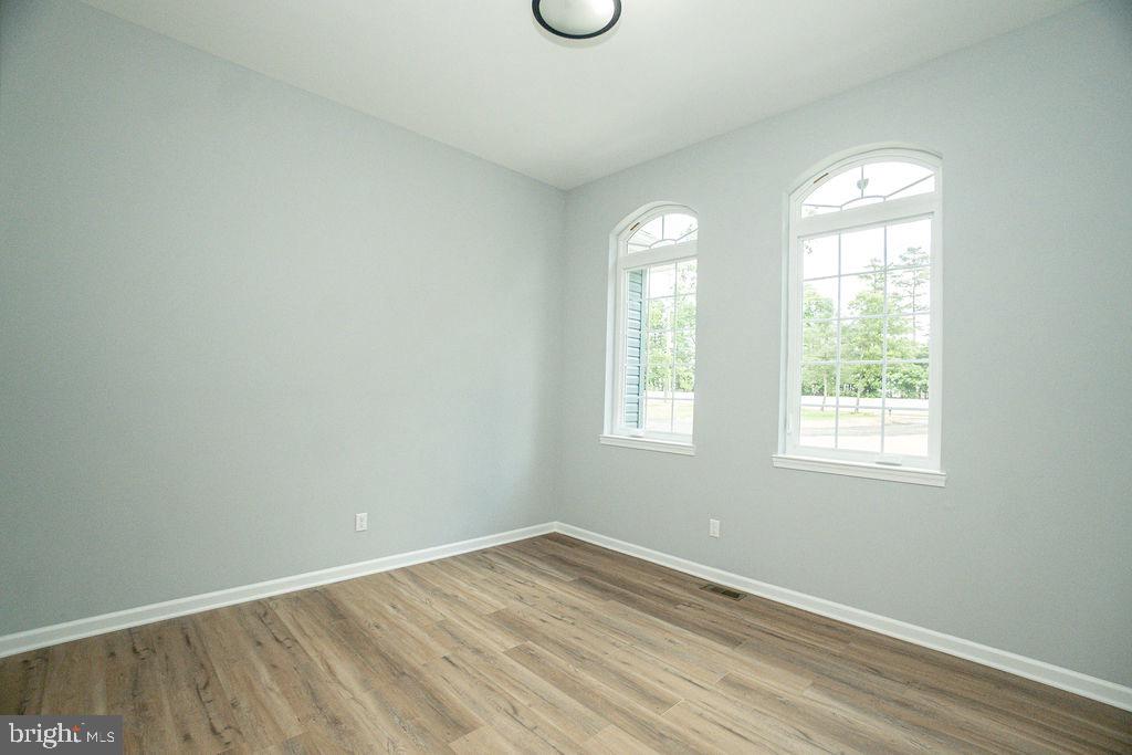 655 Erial Road Sicklerville, NJ 08081 - Photo 8 of 61