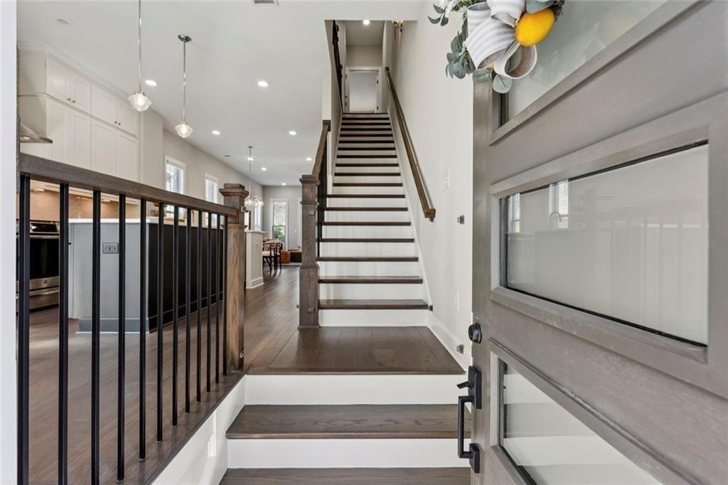 4219 Deming Circle Sandy Springs, GA 30342 - Photo 8 of 47 a view of entryway
