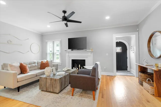 $4,600 | 420 East 6th Avenue, Tallahassee, FL 32303