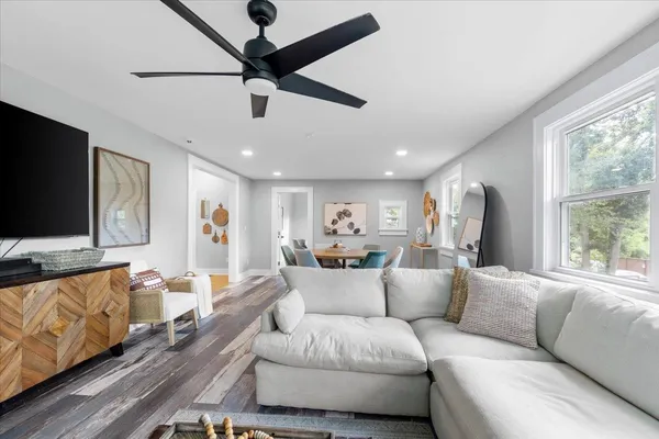 $4,600 | 420 East 6th Avenue, Tallahassee, FL 32303